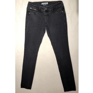 Life in progress black jeans w/zipper